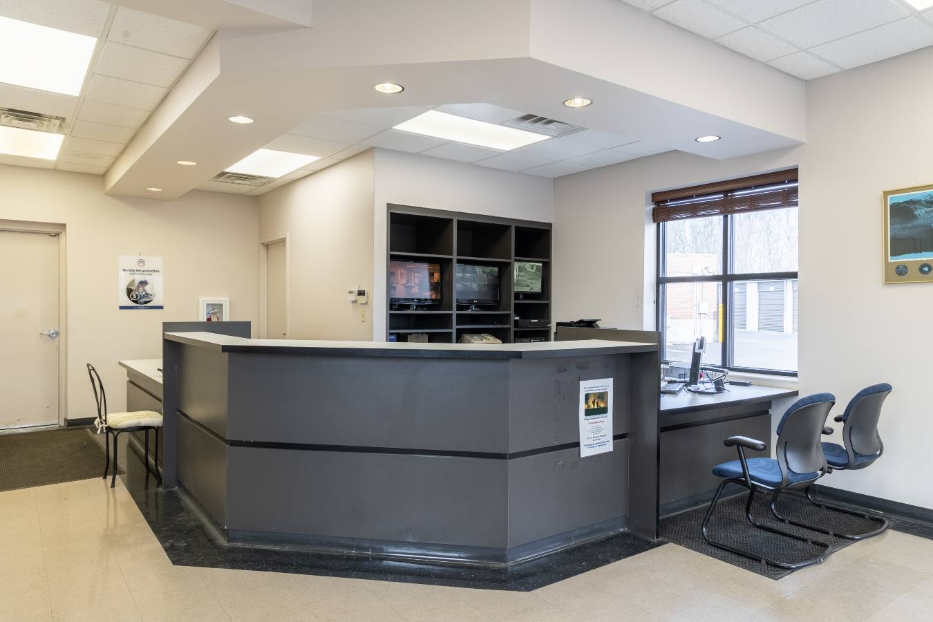 Carmel Drive Self Storage 550 W Carmel Dr, Carmel, IN 46032